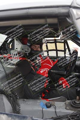 media/Jun-01-2025-CalClub SCCA (Sun) [[eae223c5dd]]/Around pit/